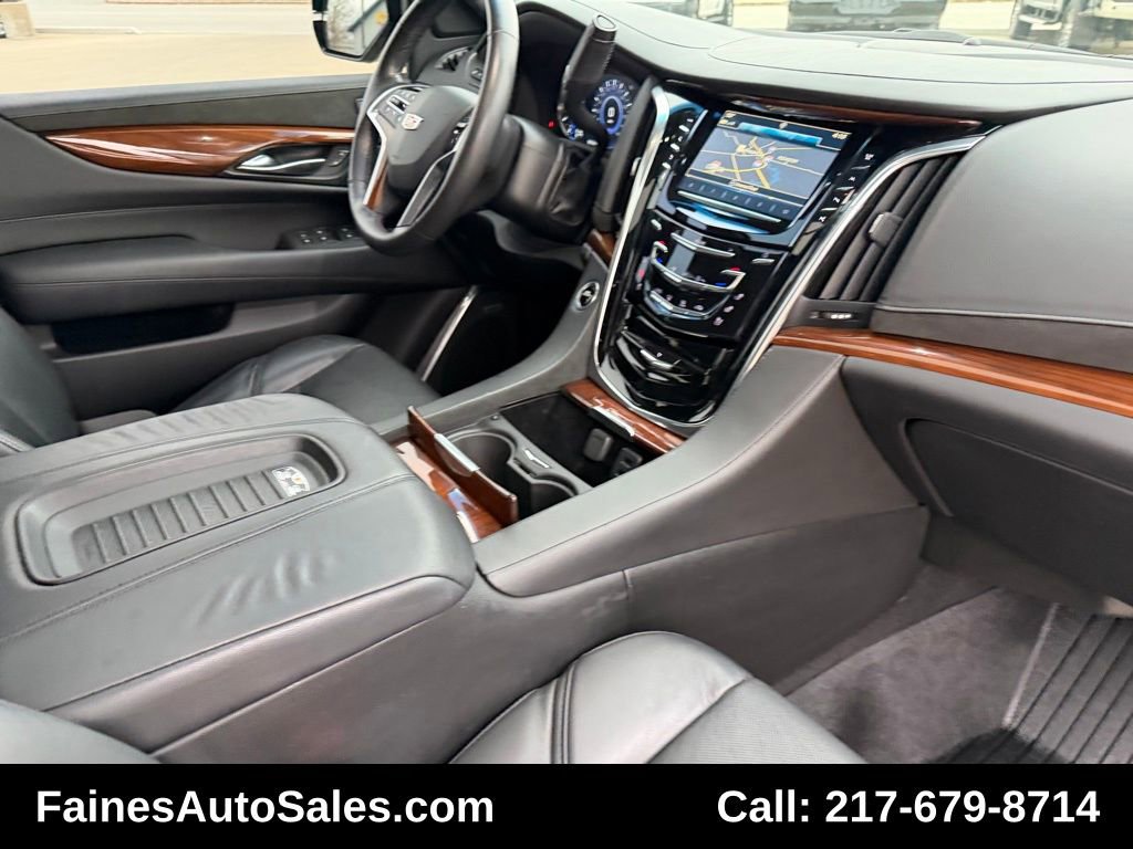 Used 2018 Cadillac Escalade Premium Luxury image 97