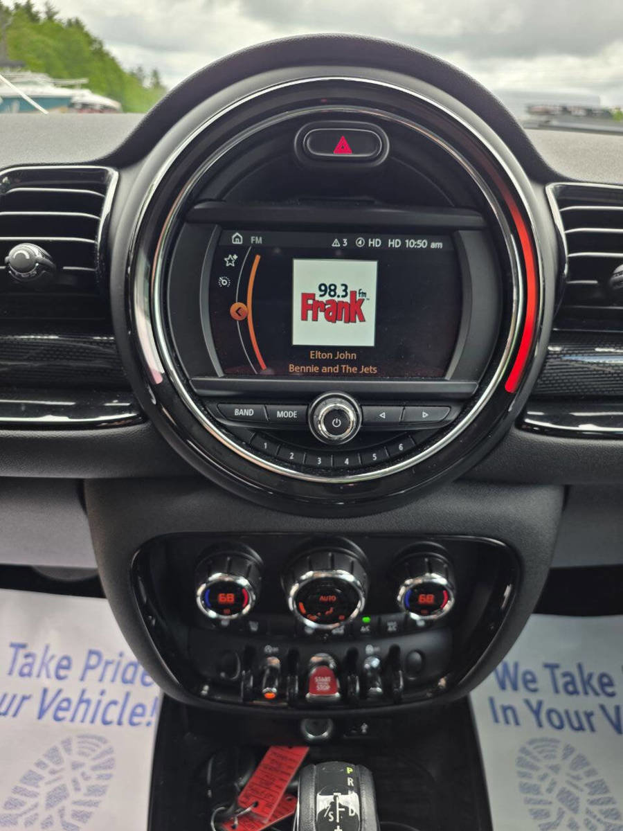 Used 2019 MINI Cooper Clubman ALL4 AWD/4WD image 20