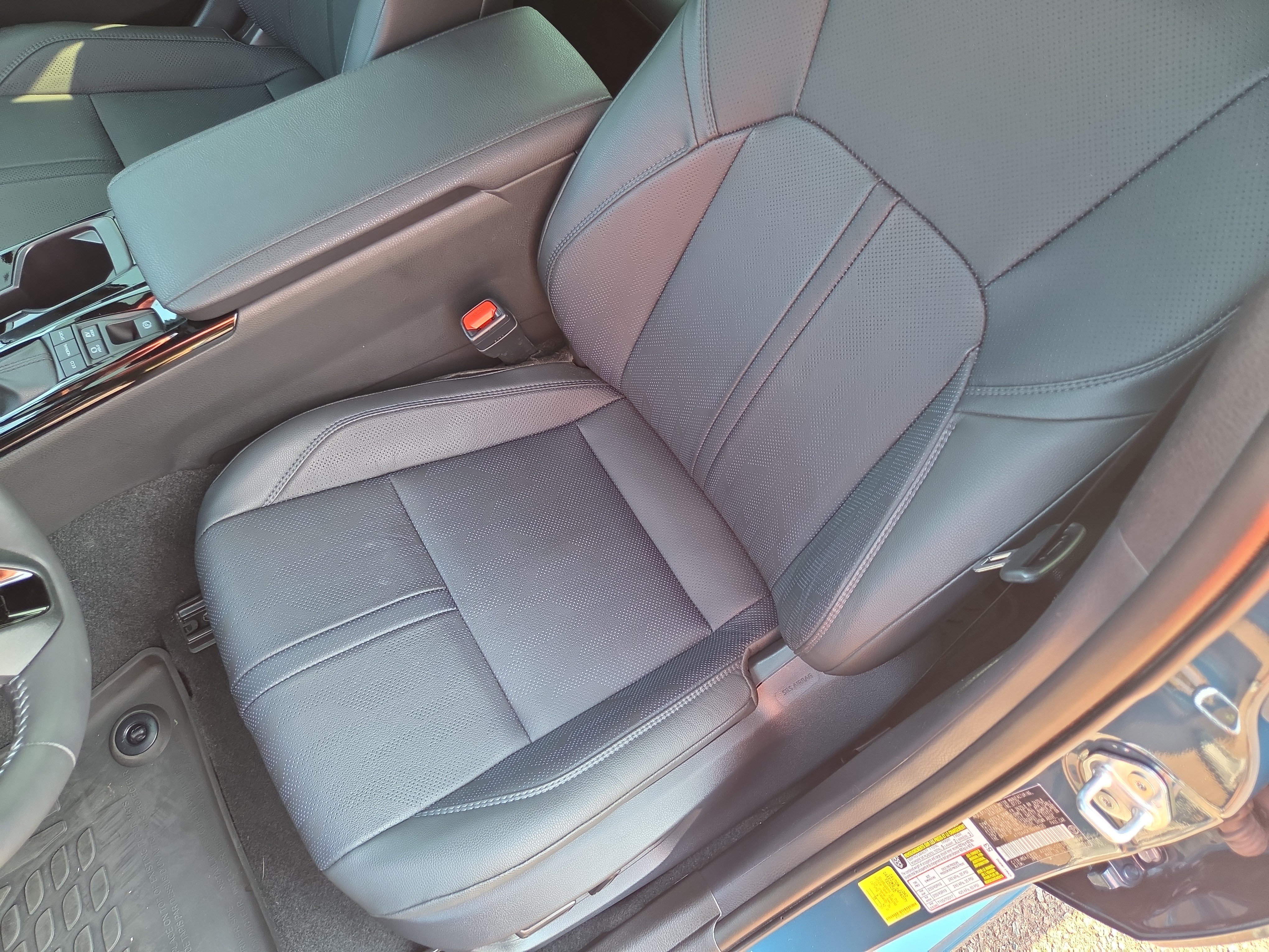 Certified 2025 Toyota Camry XSE FWD image 13