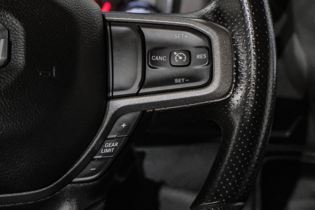 Used 2024 RAM 2500 Tradesman w/ Chrome Appearance Group image 18