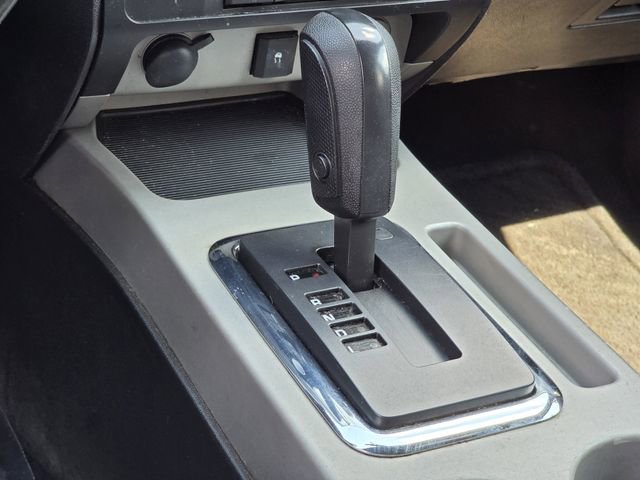 Used 2010 Ford Escape XLT image 16