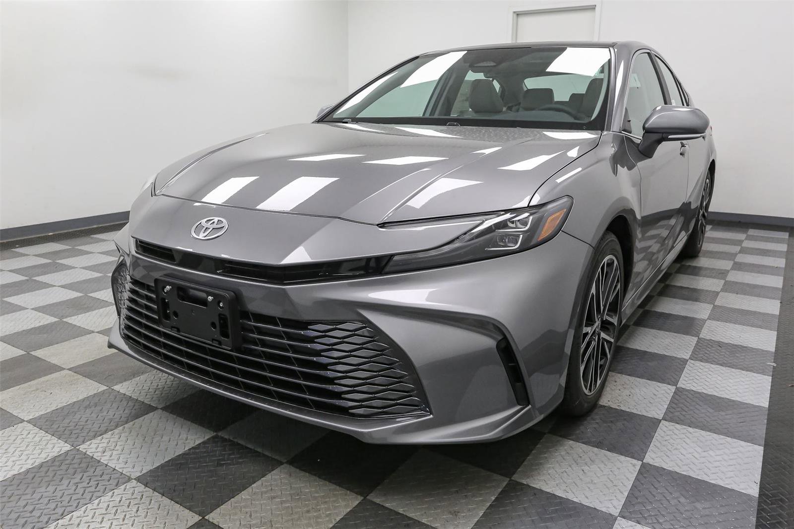 New 2026 Toyota Camry XLE image 4