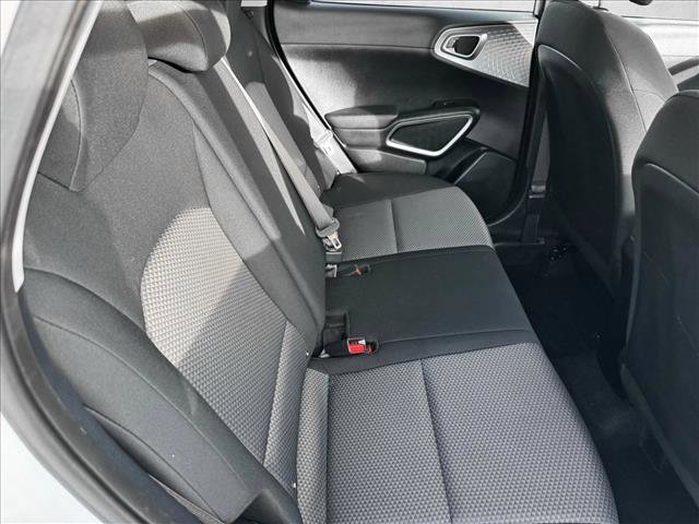 Used 2024 Kia Soul LX w/ Option Group 015 image 18