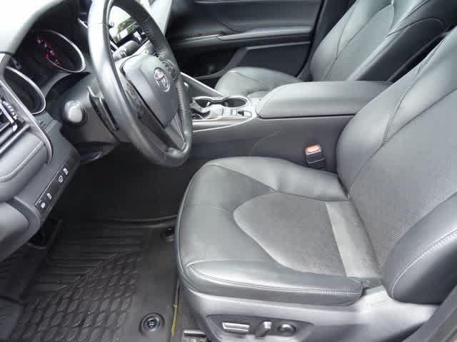 Used 2024 Toyota Camry XSE FWD image 6