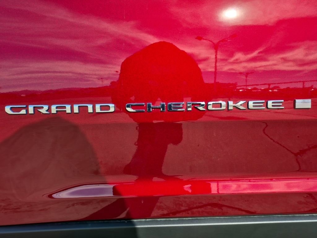 New 2024 Jeep Grand Cherokee Limited 4xe w/ Luxury Tech Group II image 47