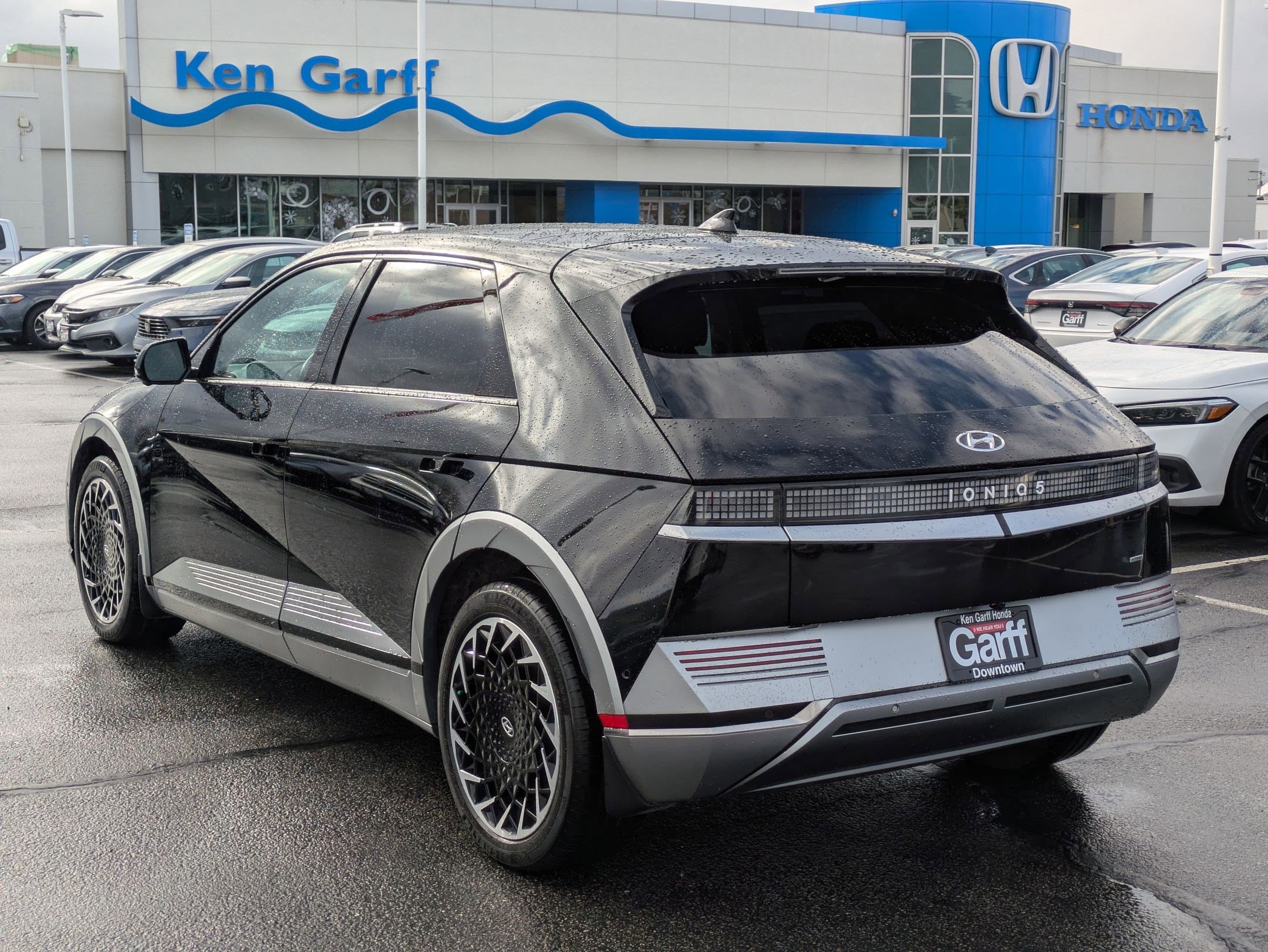 Used 2023 Hyundai Ioniq 5 Limited image 8