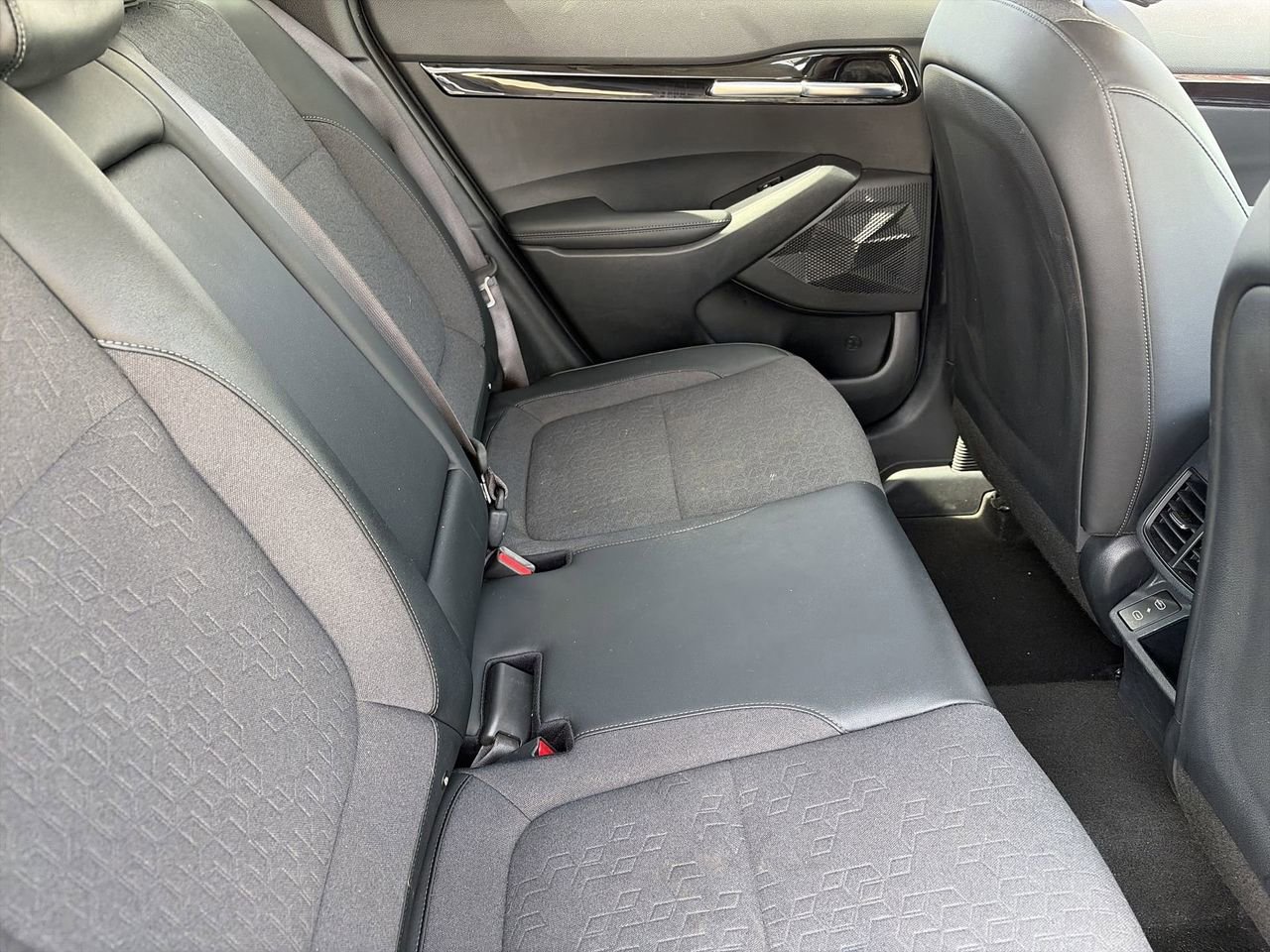 Certified 2024 Kia Seltos S FWD image 12