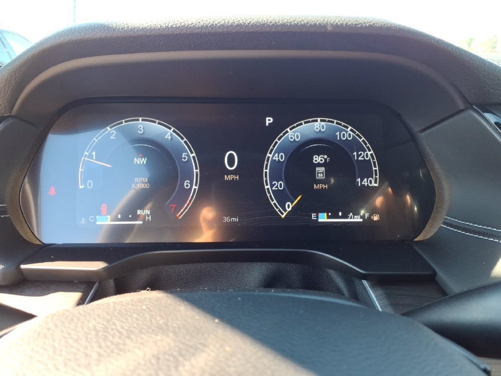 New 2027 Jeep Grand Cherokee L Limited AWD/4WD image 12