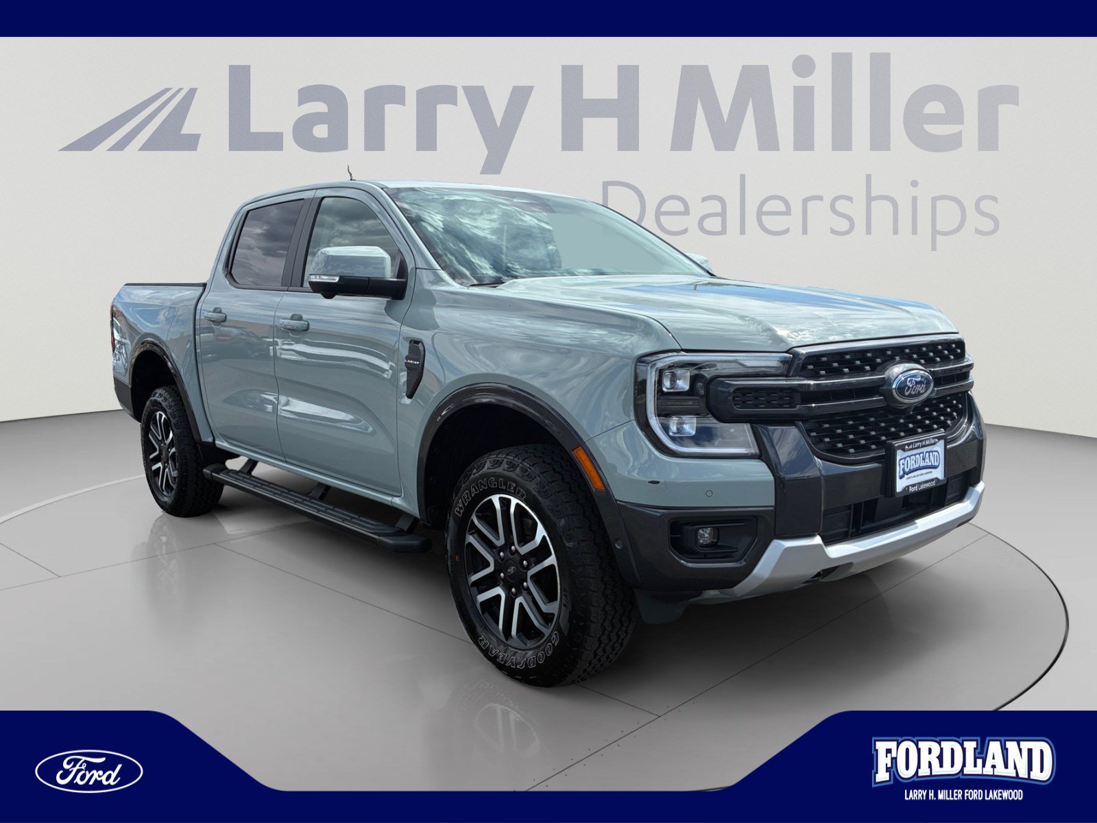 Used 2024 Ford Ranger Lariat w/ FX4 Off-Road Package AWD/4WD image 7