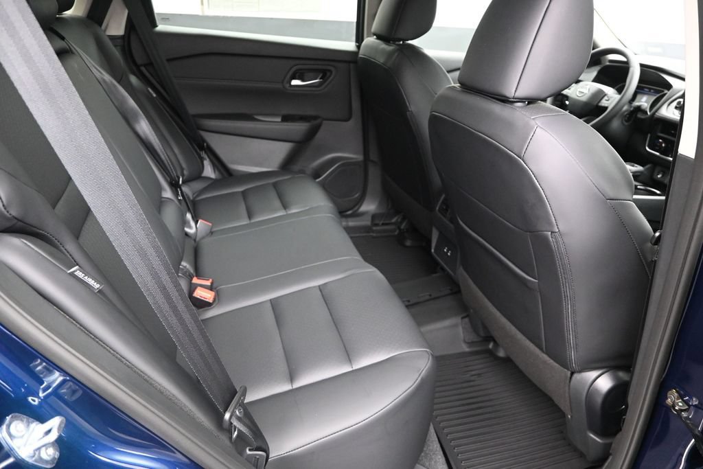 New 2026 Nissan Rogue Dark Armor AWD/4WD image 23