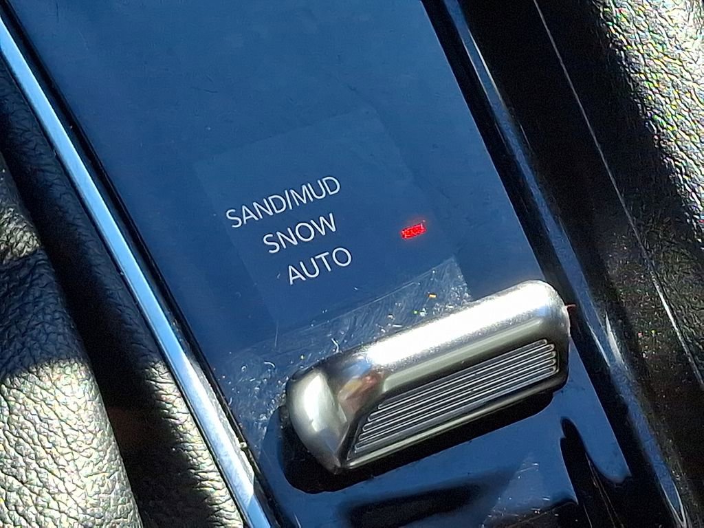 Used 2024 Jeep Compass Latitude image 24