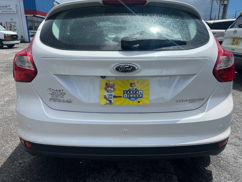 Used 2014 Ford Focus Titanium FWD image 4