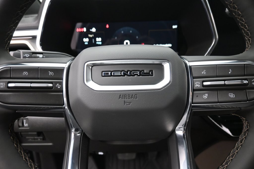 New 2026 GMC Canyon Denali AWD/4WD image 17
