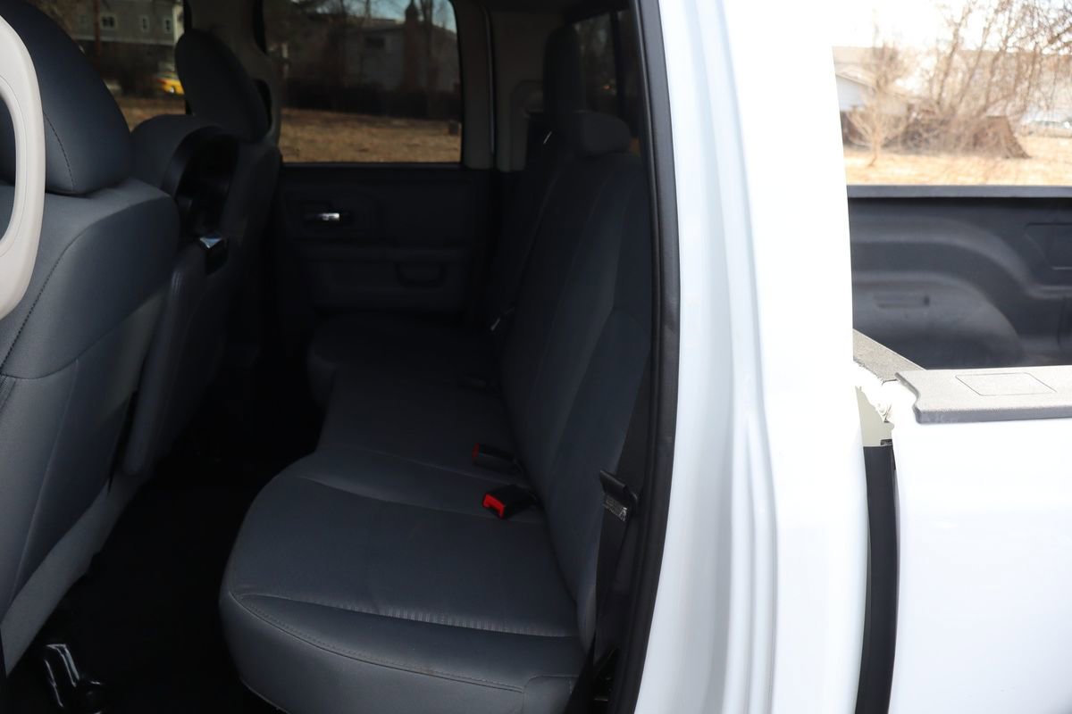 Used 2016 RAM 1500 Classic SLT AWD/4WD image 20