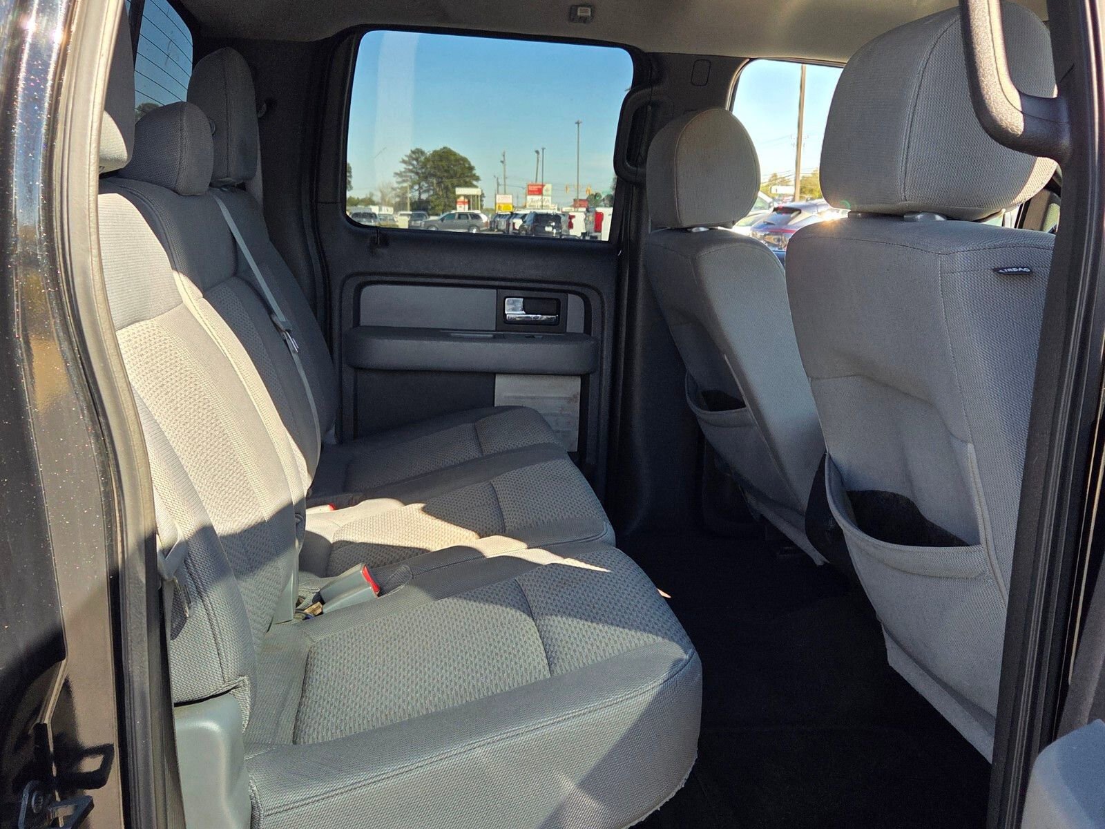 Used 2013 Ford F150 XLT w/ Luxury Equipment Group image 13