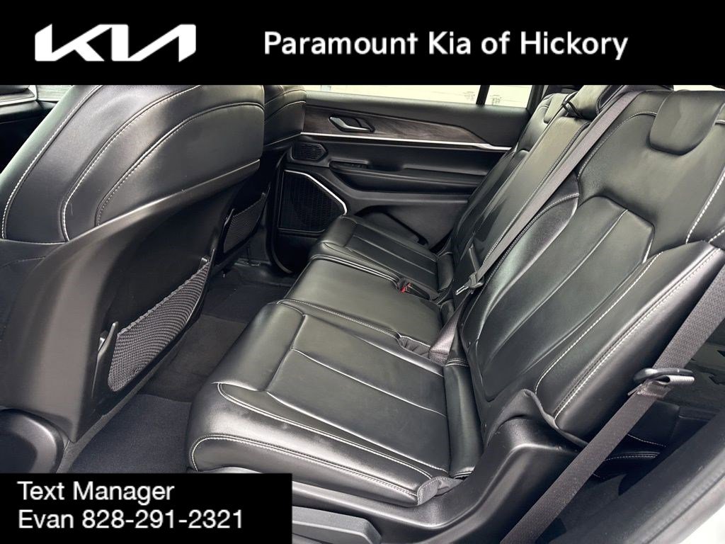 Used 2021 Jeep Grand Cherokee L Limited image 17