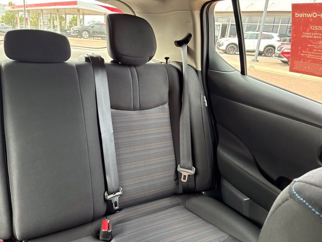 Certified 2025 Nissan Leaf SV Plus FWD image 19