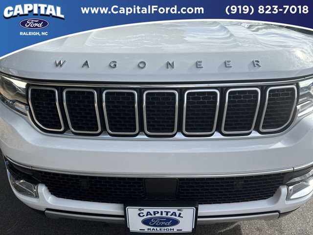 Used 2024 Jeep Wagoneer L Series II w/ Flexible Seating Group image 10