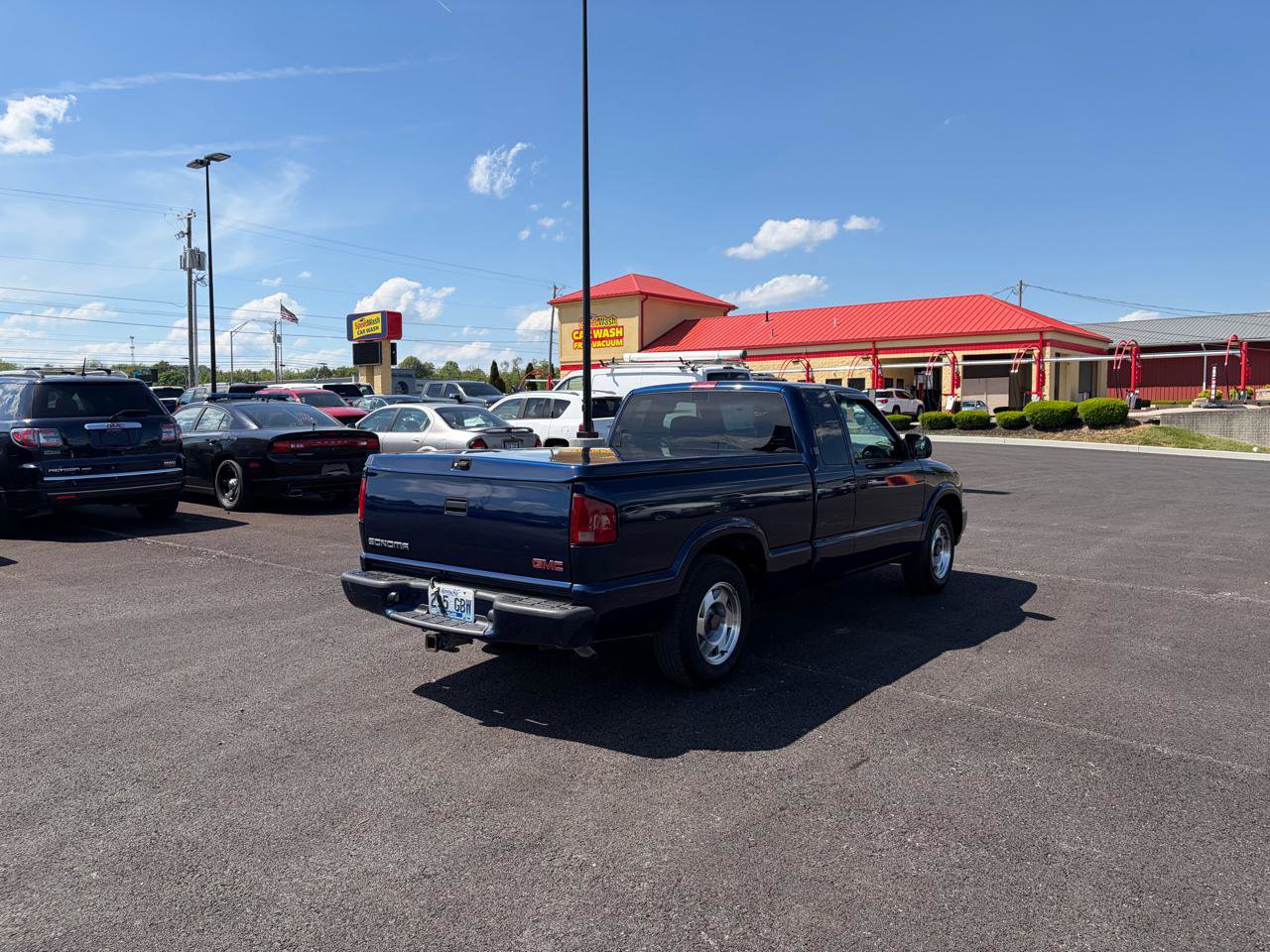 Used 2001 GMC Sonoma SLS w/ Super Spec Pkg 3 RWD image 3