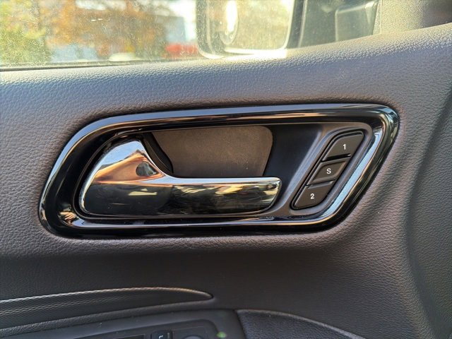 Used 2024 Dodge Durango GT image 12