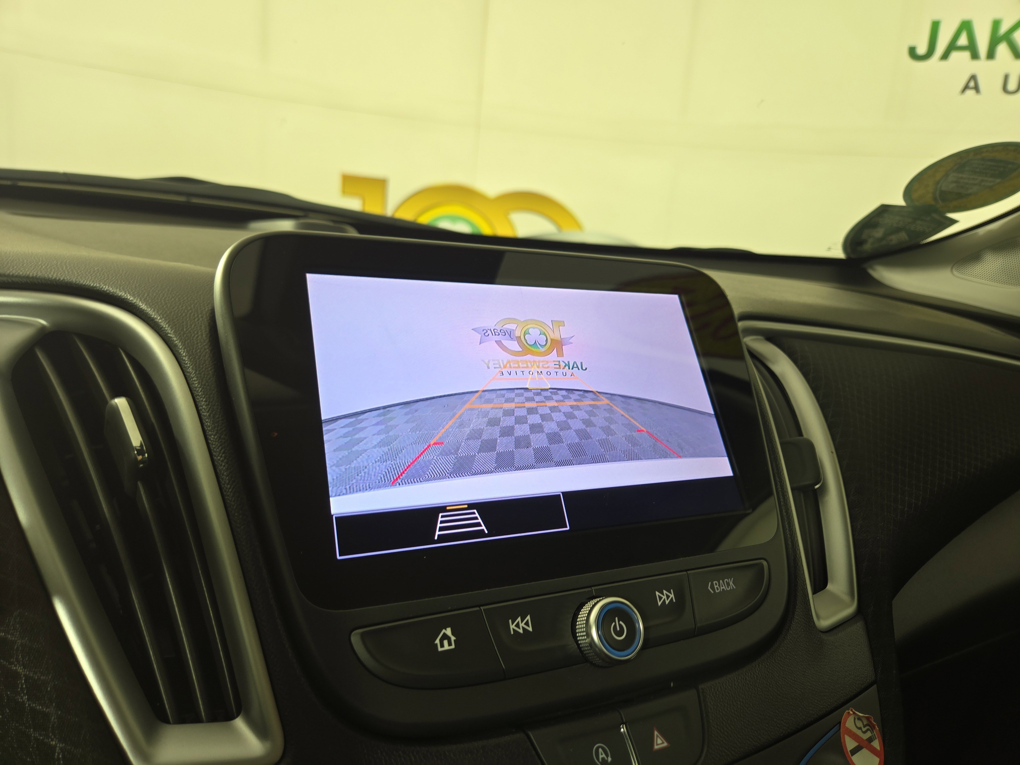 Used 2024 Chevrolet Malibu LT image 20