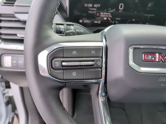 Used 2025 GMC Acadia Elevation image 22