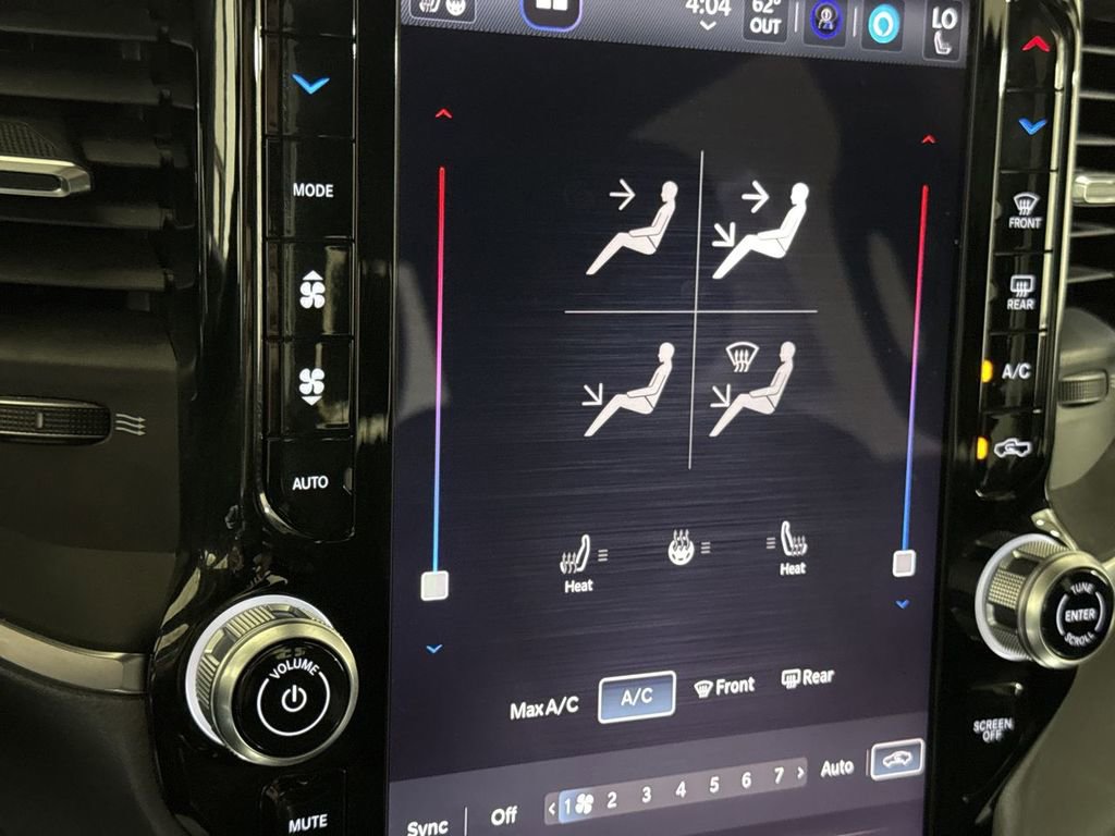 Used 2025 RAM 2500 Big Horn image 17