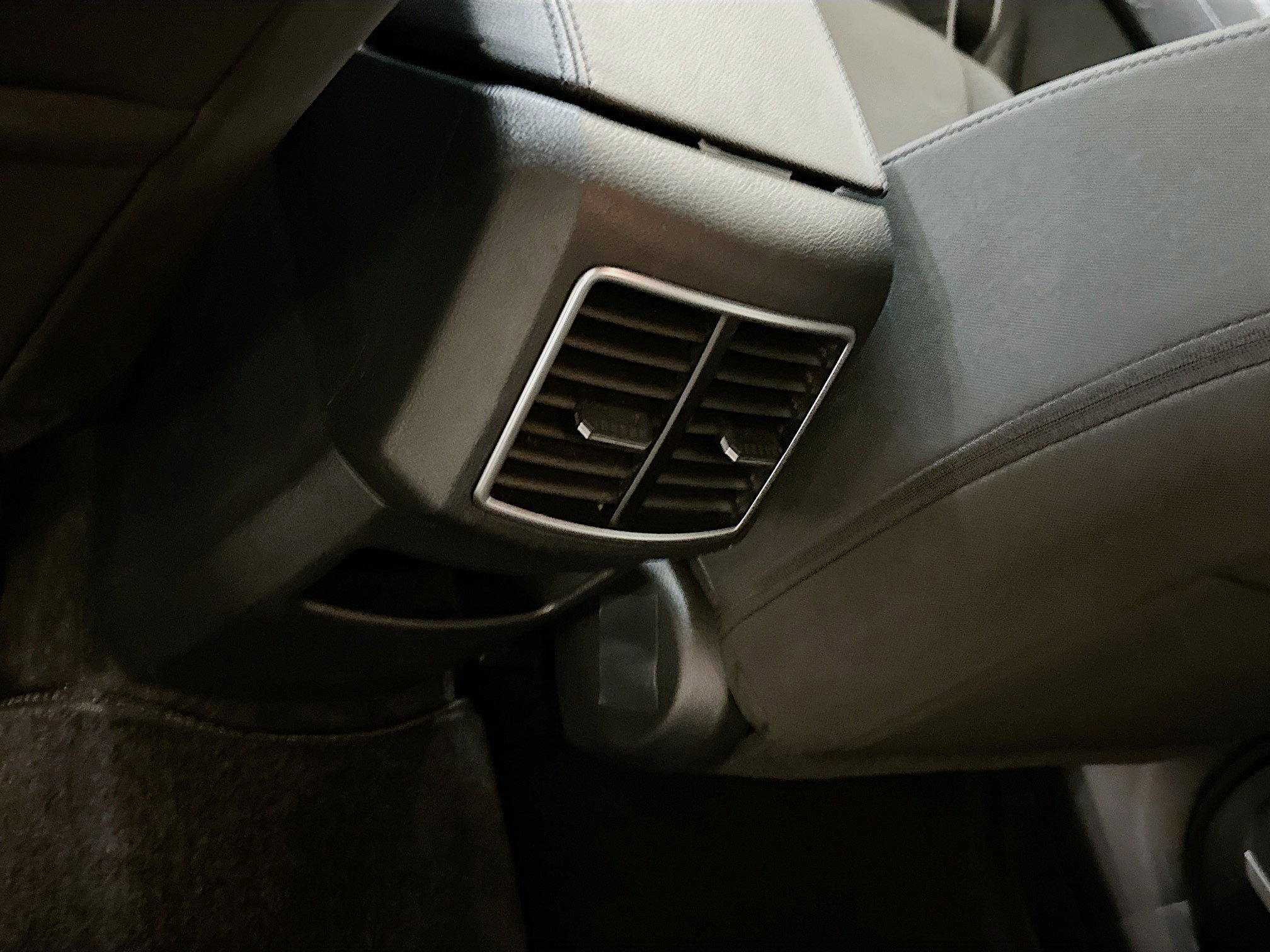 Used 2025 Kia Sportage LX image 27