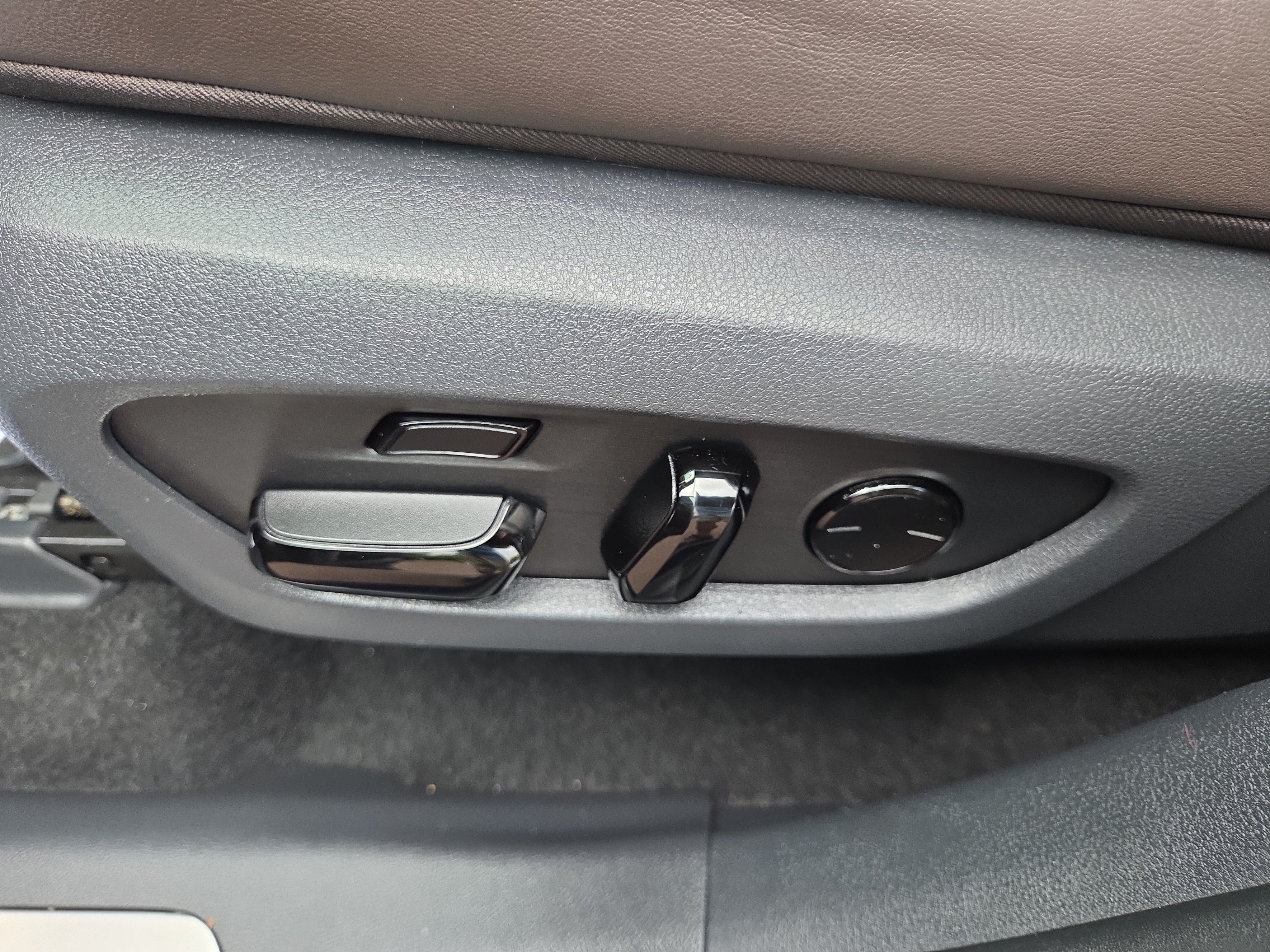 Certified 2024 Lexus TX 350 AWD w/ Technology Package image 35