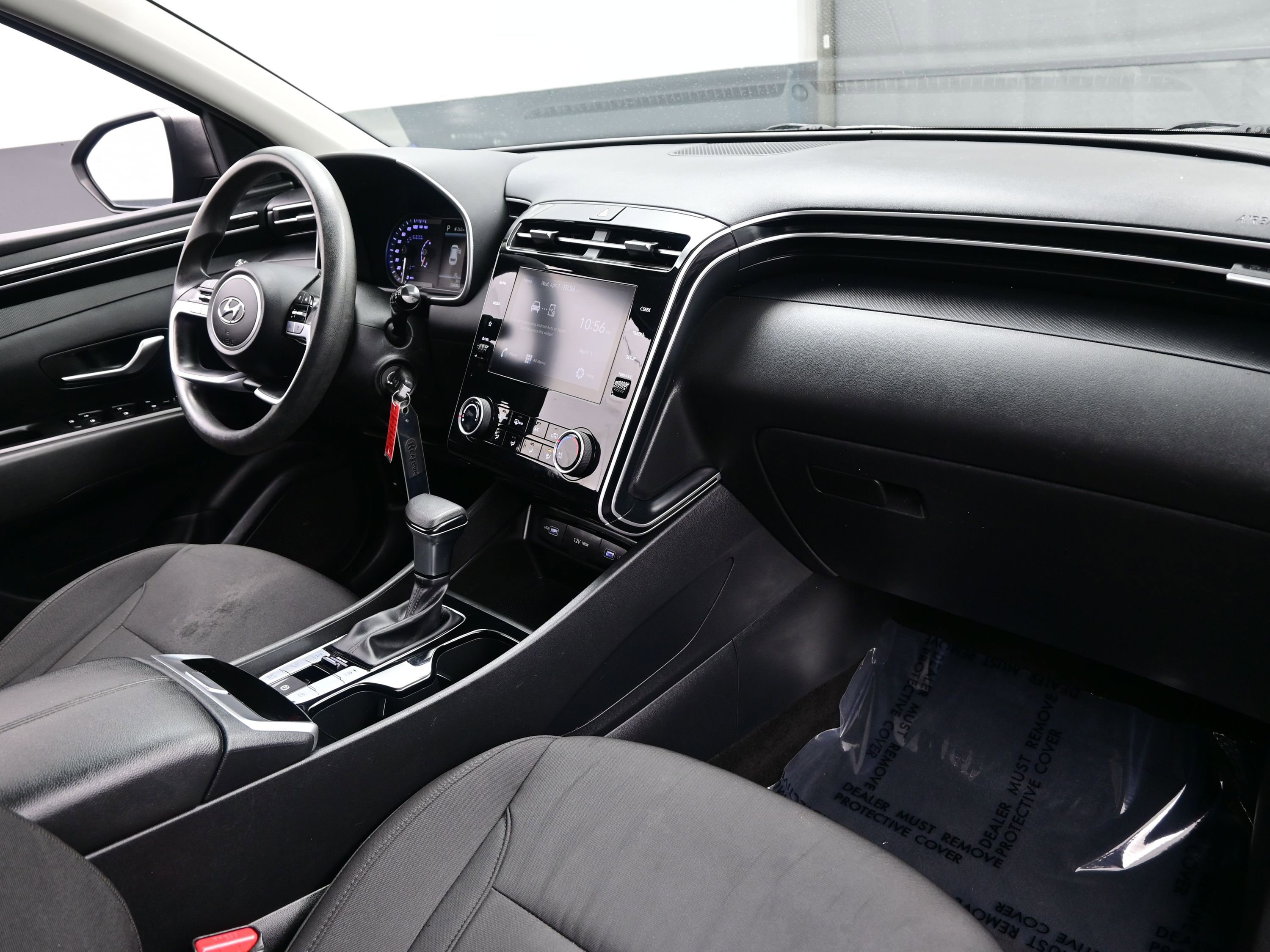 Used 2023 Hyundai Tucson SE image 14