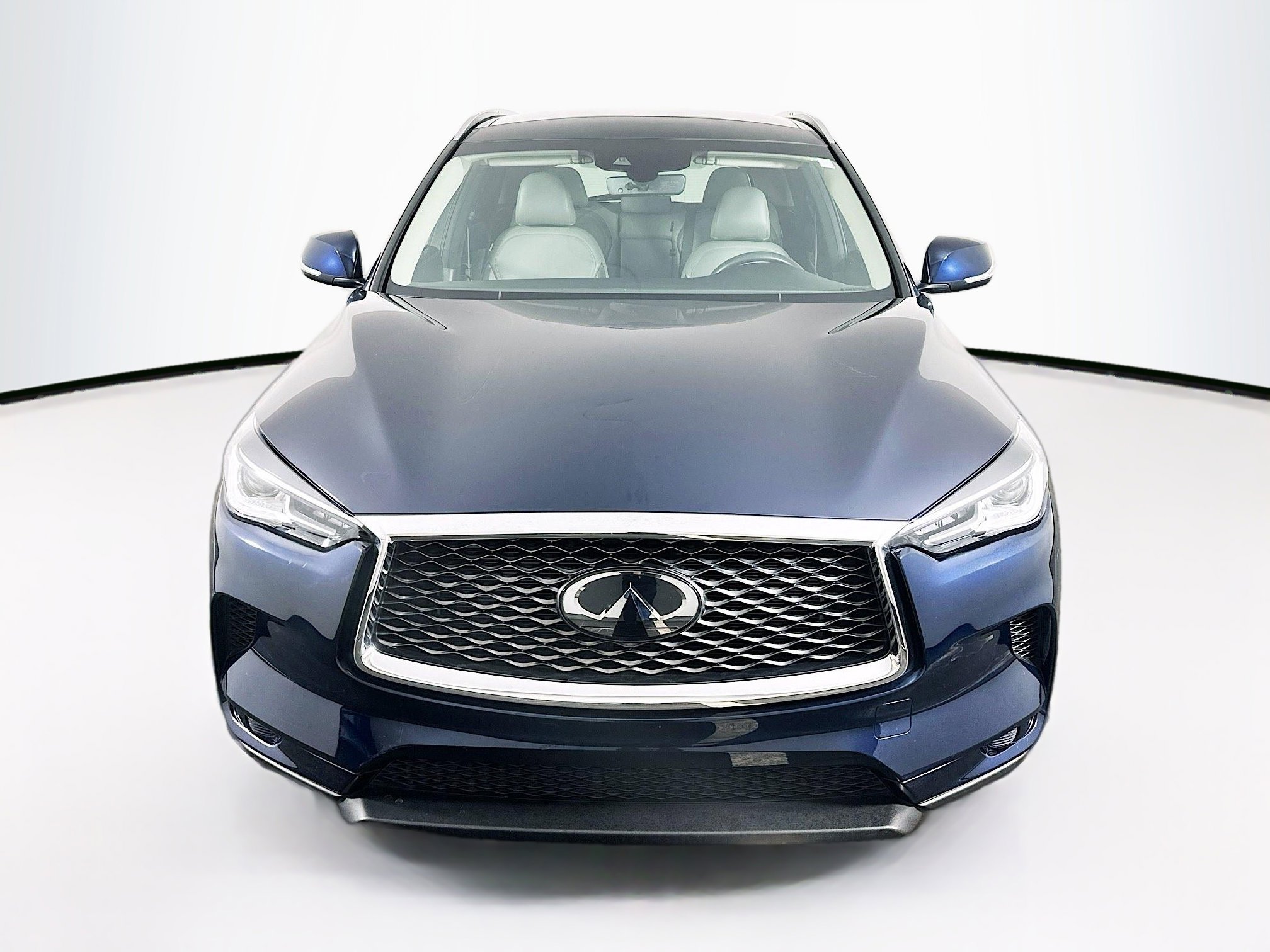 Used 2023 INFINITI QX50 Luxe image 2