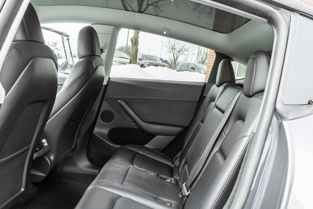 Used 2022 Tesla Model Y Performance image 23