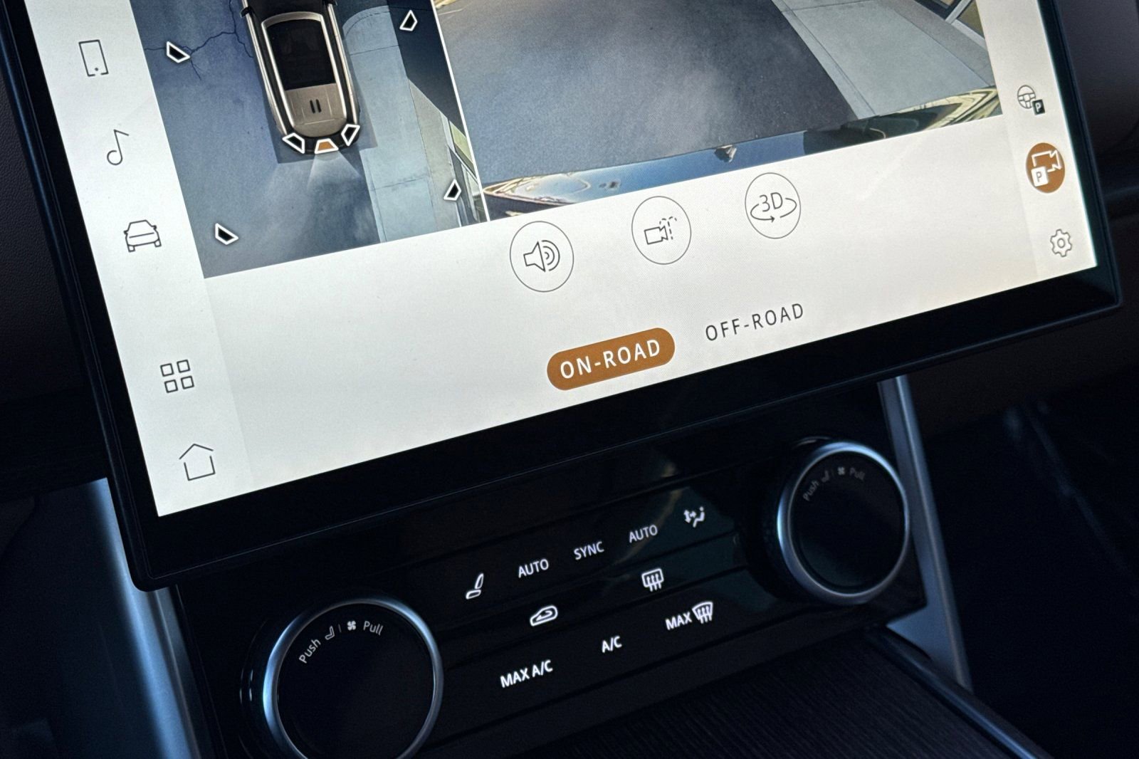 Certified 2023 Land Rover Range Rover Long Wheelbase SE image 24