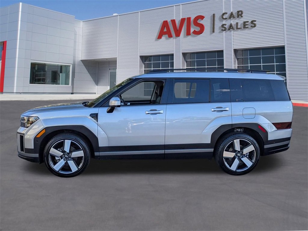 Used 2025 Hyundai Santa Fe Limited image 11