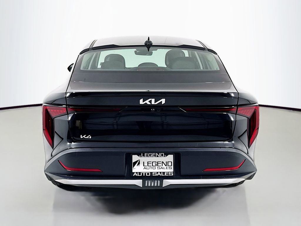 Used 2025 Kia K4 LXS image 7