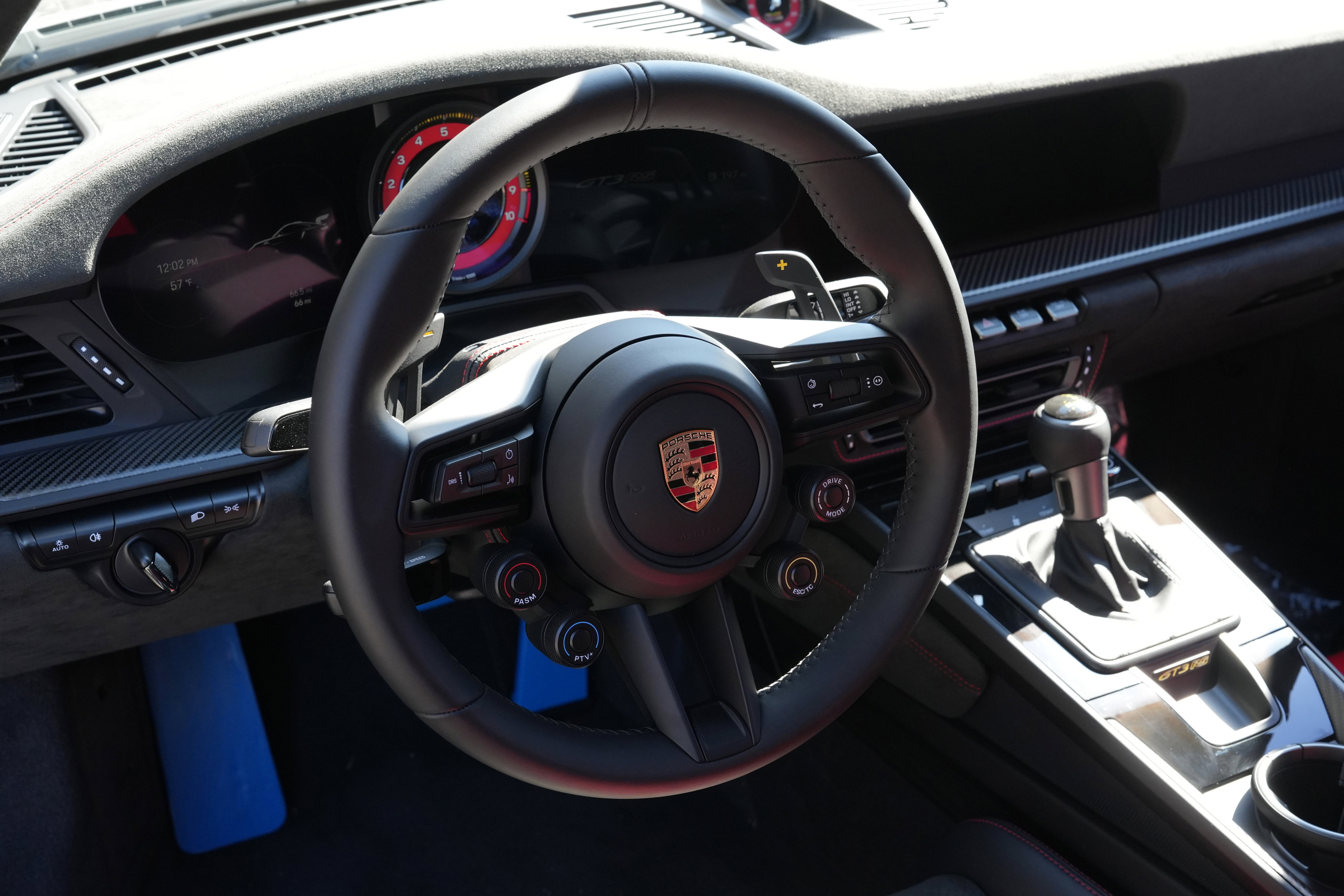Used 2025 Porsche 911 GT3 RS RWD image 19
