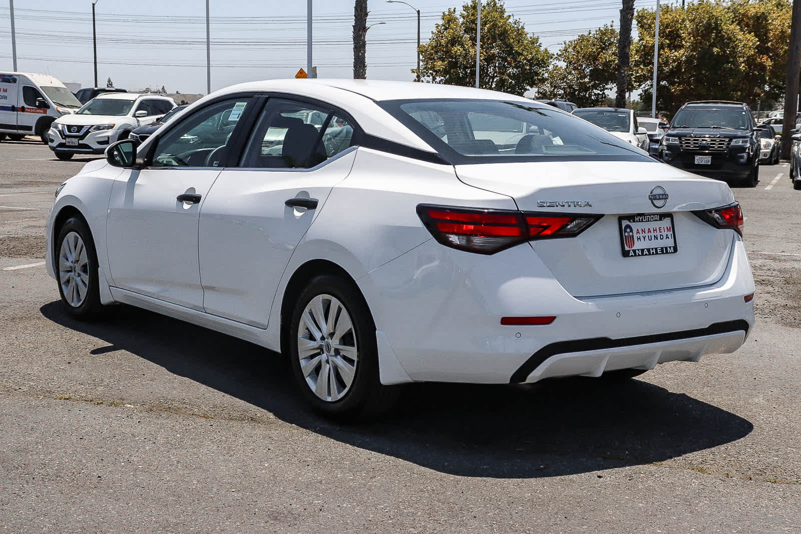 Used 2024 Nissan Sentra S FWD image 9