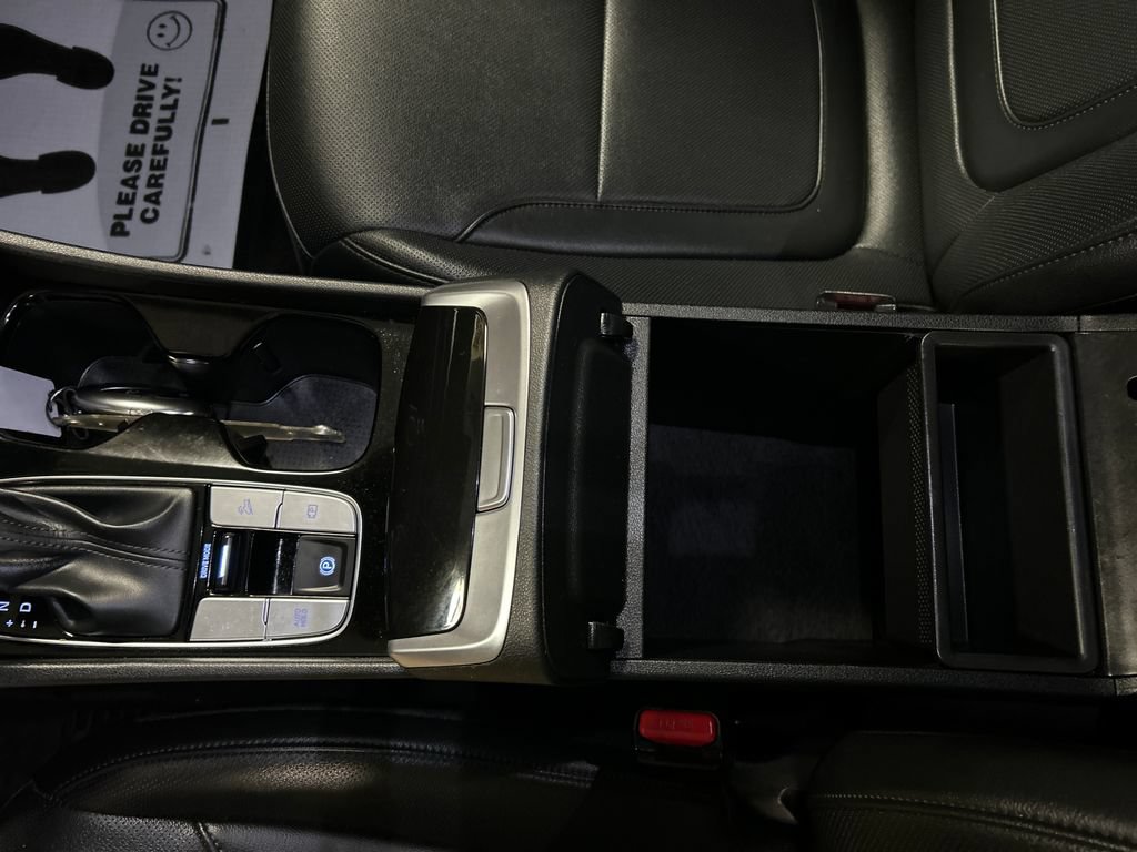 Used 2025 Hyundai Santa Cruz SEL FWD image 19