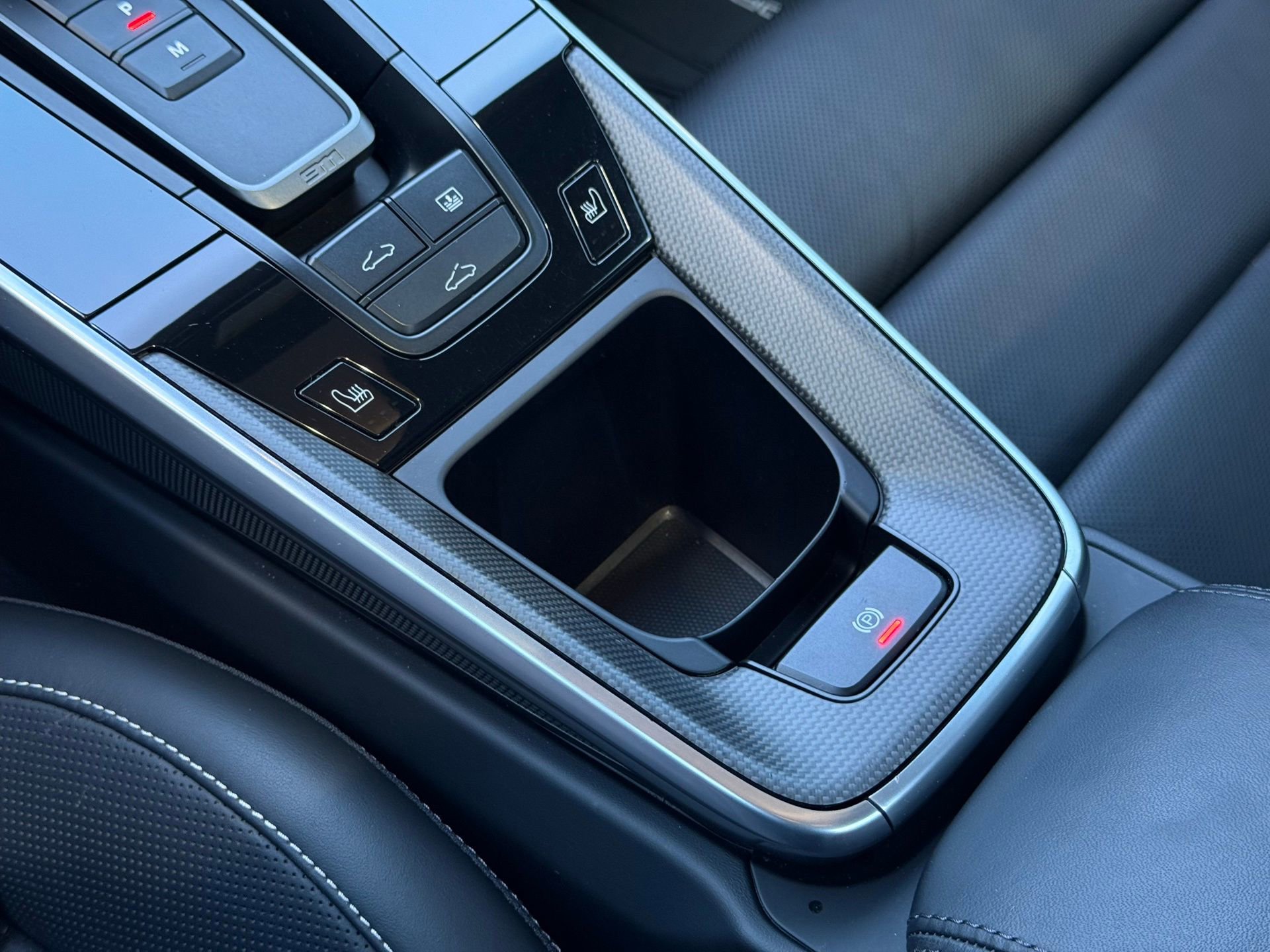 Certified 2024 Porsche 911 Turbo S AWD/4WD image 24