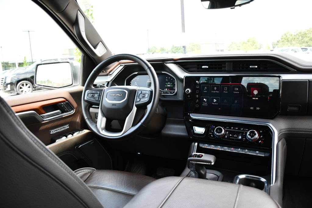 Used 2023 GMC Sierra 1500 Denali w/ Denali Reserve Package AWD/4WD image 24