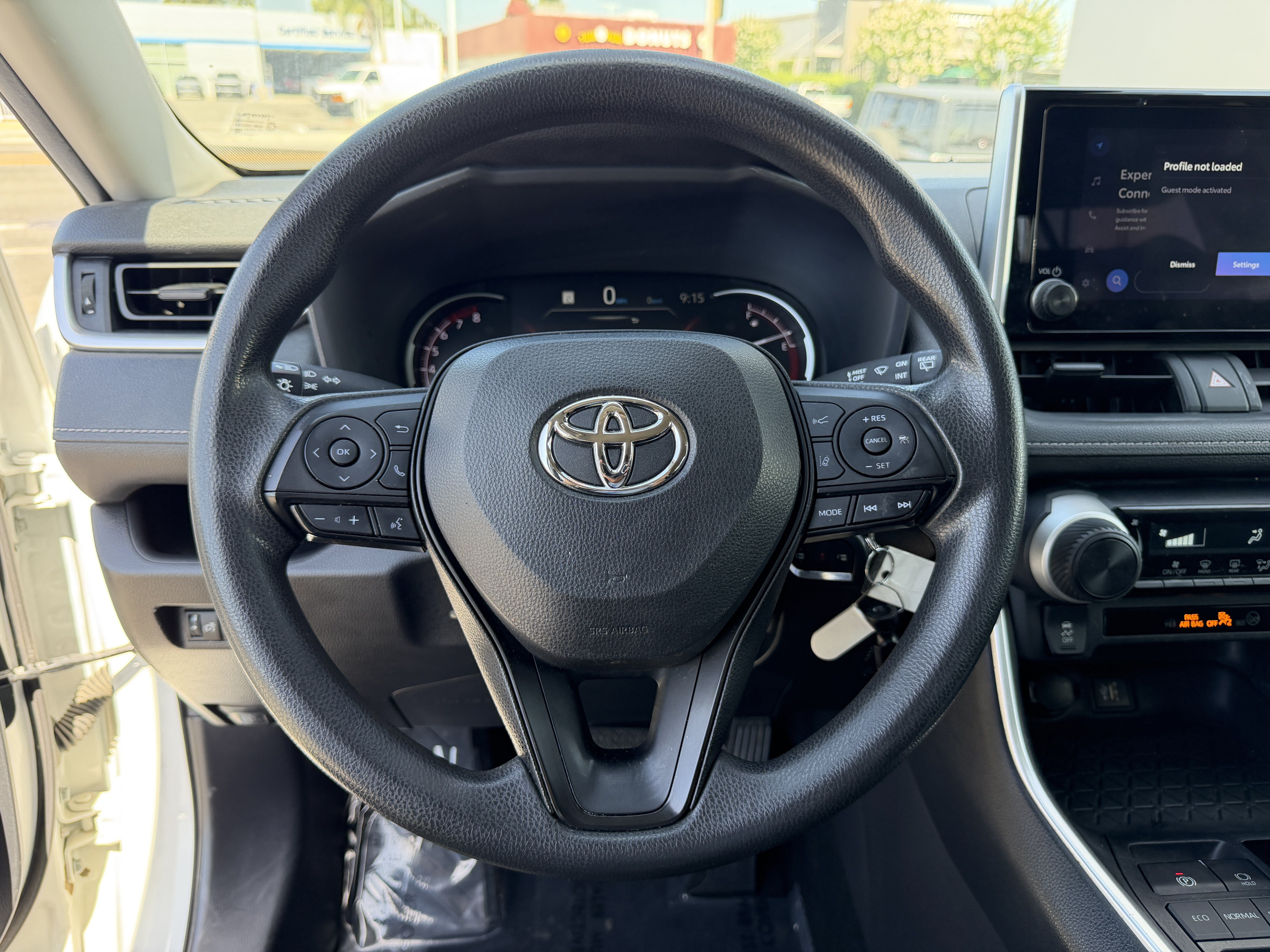 Used 2023 Toyota RAV4 LE FWD image 17