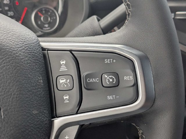New 2026 RAM 3500 Big Horn AWD/4WD image 25
