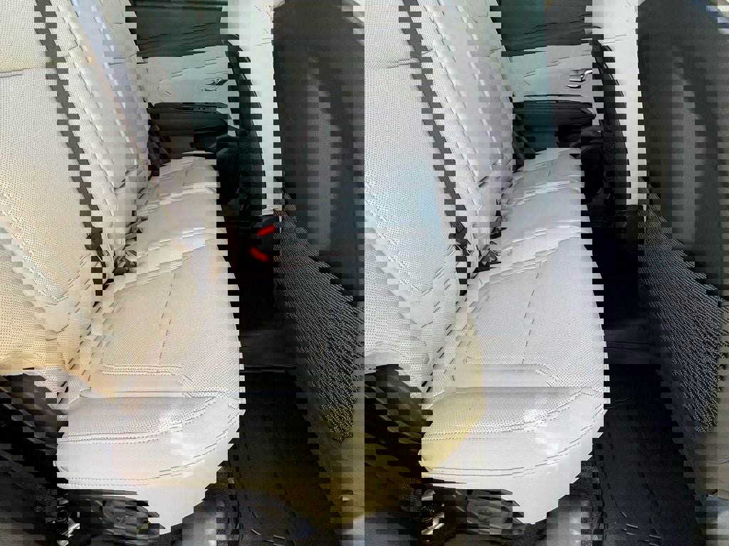 New 2026 Hyundai Tucson Limited image 11