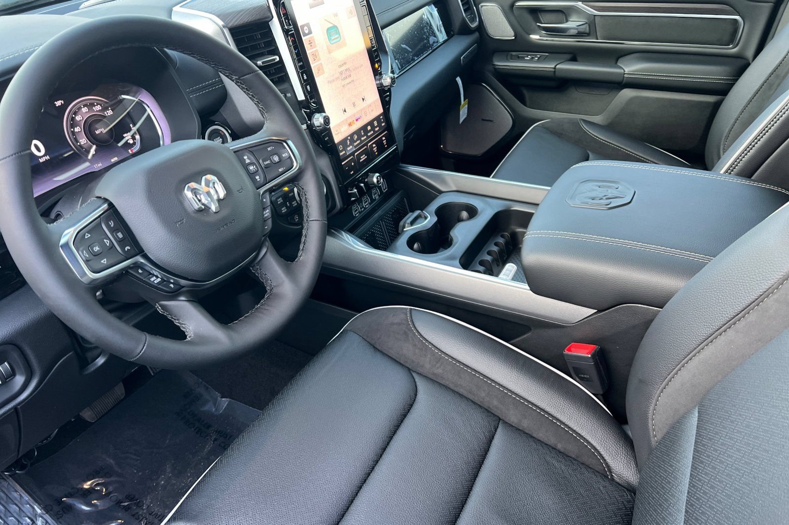 New 2026 RAM 1500 Laramie w/ Night Edition AWD/4WD image 6