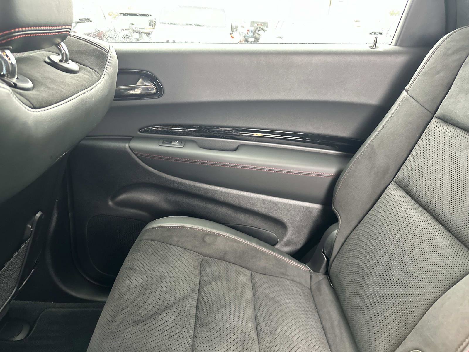 Certified 2025 Dodge Durango GT image 16