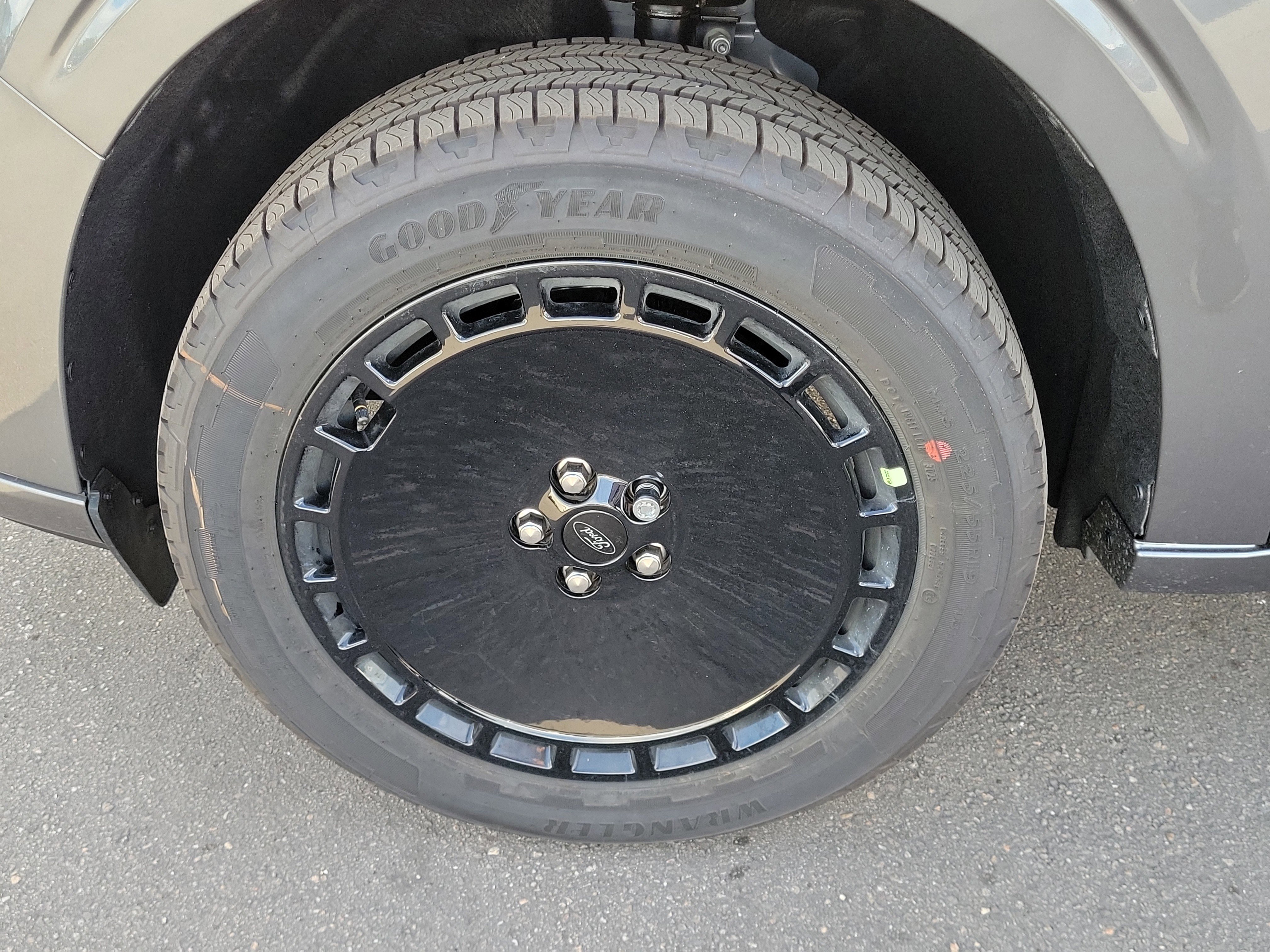 New 2026 Ford Maverick Lobo image 9