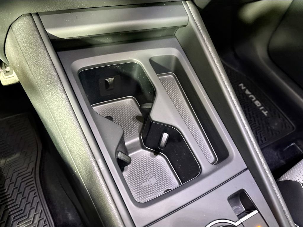 New 2026 Volkswagen Tiguan SE R-Line image 15