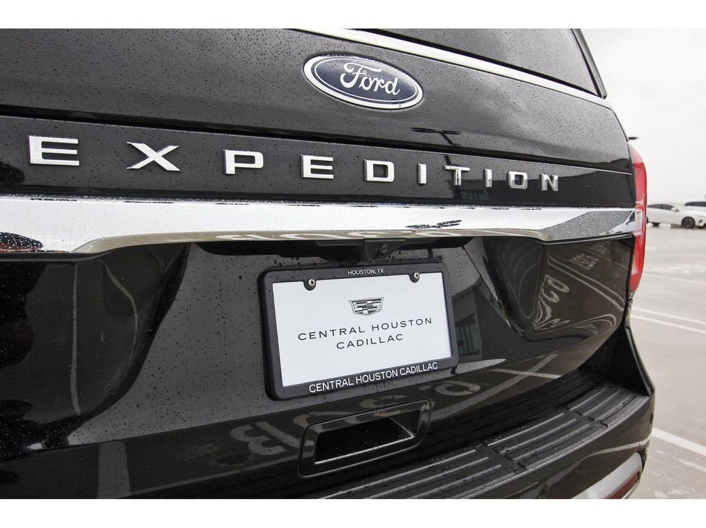 Used 2023 Ford Expedition Limited image 30