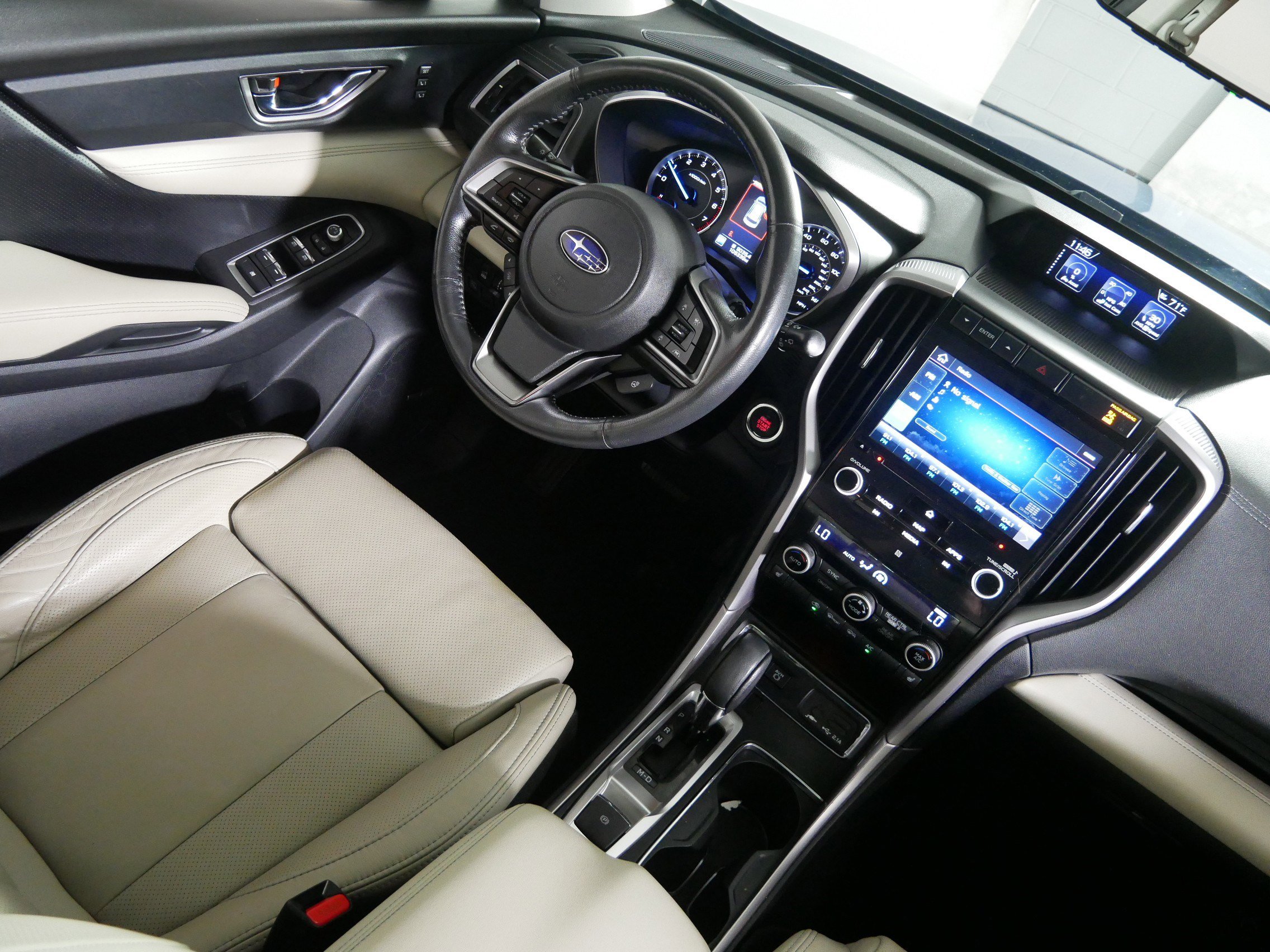 Used 2019 Subaru Ascent Limited AWD/4WD image 9