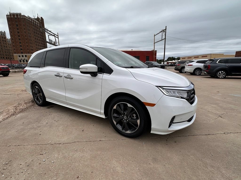 Used 2024 Honda Odyssey Elite image 7